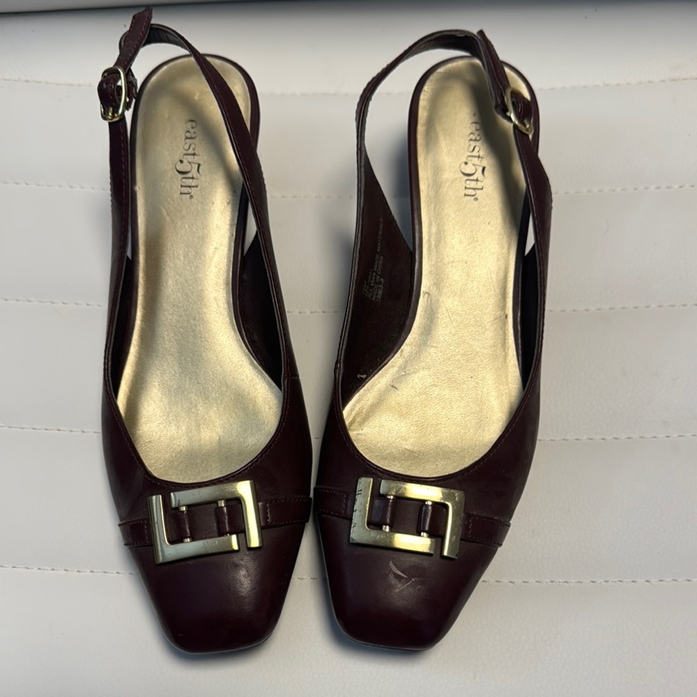 East 5th Burgundy Slingback Heels with Square Buckle. Size‎ 7 1/2M